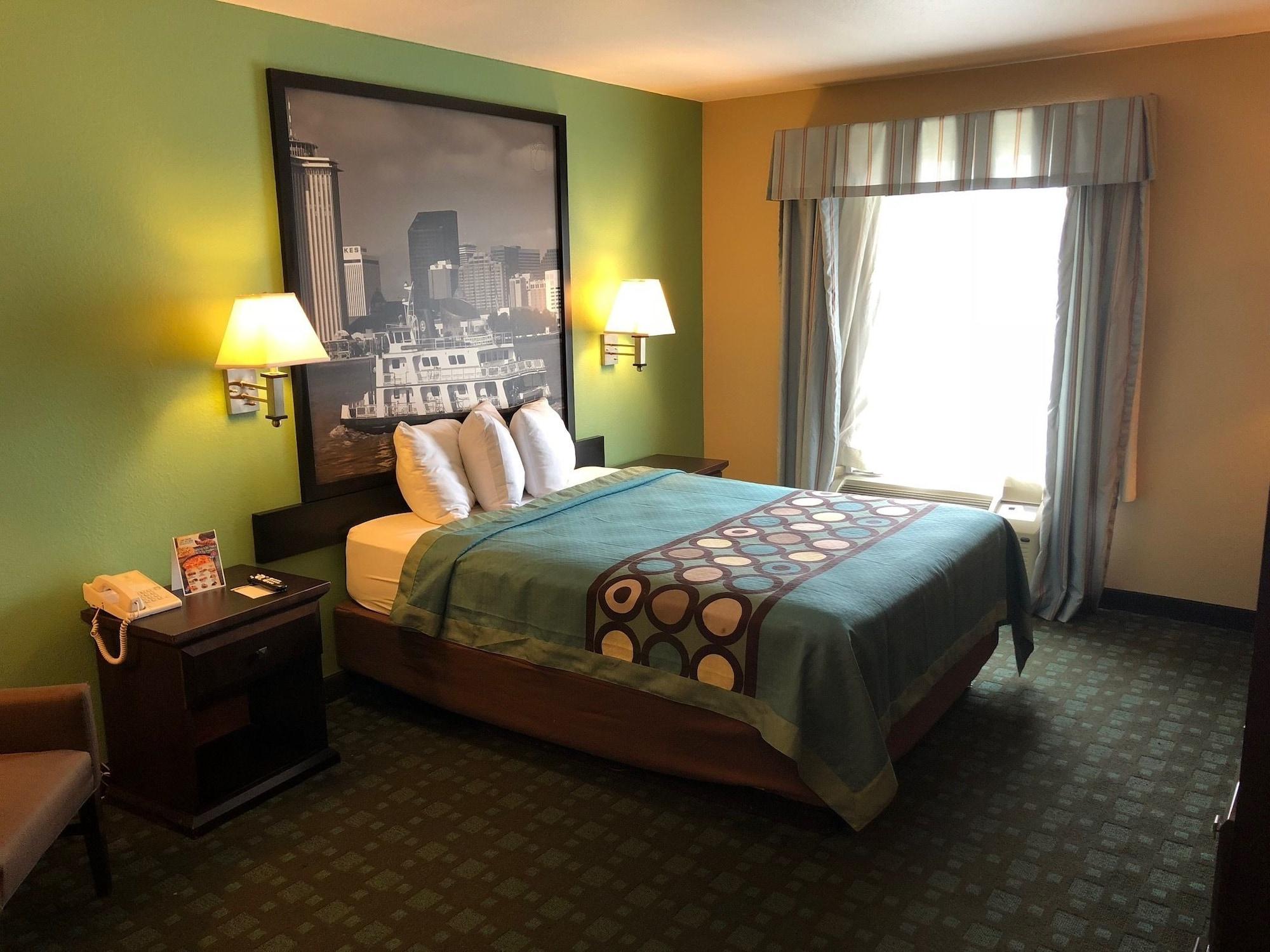 Super 8 By Wyndham Lake Charles/Sulphur Екстериор снимка